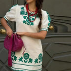 Vestido-Curto-Modelo-Ivy