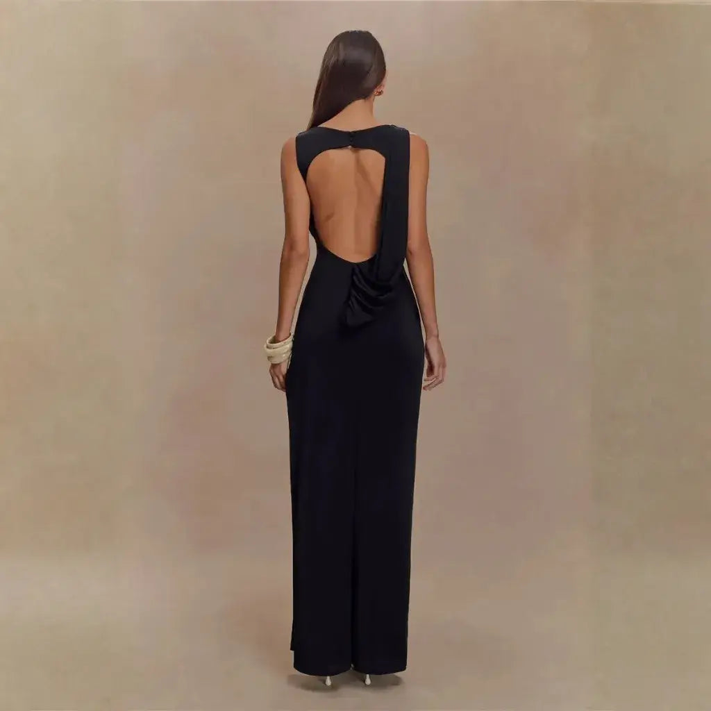 Vestido Longo Elegante Drapeado com Fenda Sofisticada