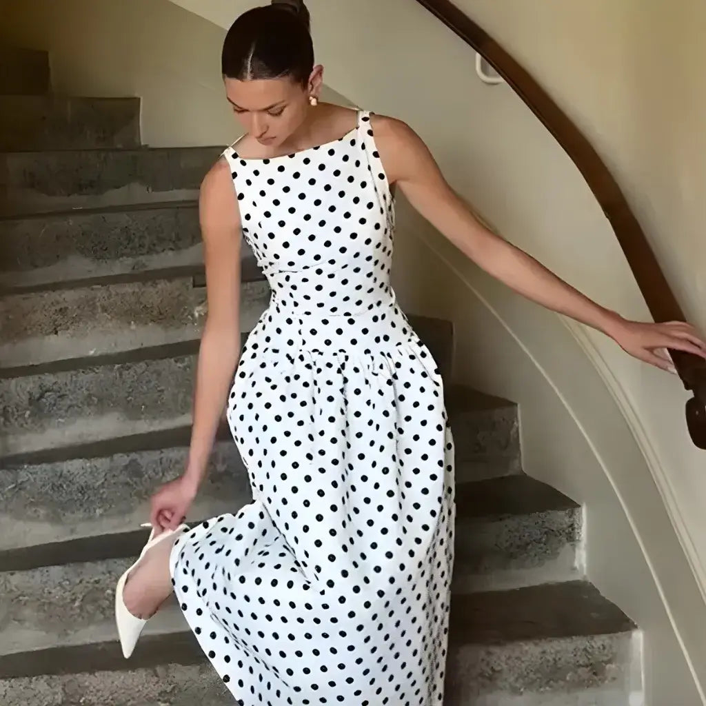 Vestido Longo Poá Acinturado Preto e Branco Elegante