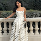 Vestido Longo Poá Acinturado Preto e Branco Elegante