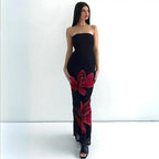 Vestido Longo Tomara que Caia Preto Estampa Floral Vermelha