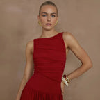 Vestido Longo de Festa com Decote Assimétrico Elegante