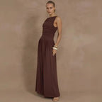 Vestido Longo de Festa com Decote Assimétrico Elegante