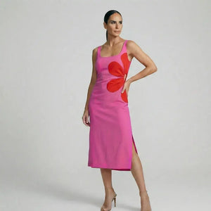 Vestido Midi Floral Elegante com Recorte Lateral