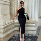 Vestido-Midi-Preto-Modelo-Maeva