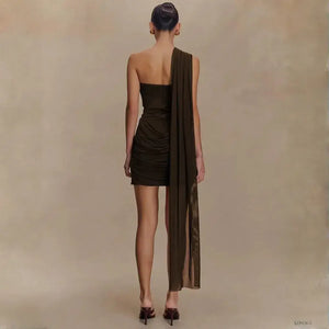 Vestido Tomara que Caia Curto Feminino de Festa